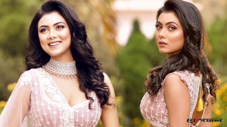 শাকিবের নায়িকা ইধিকা পালের নতুন চমক, ফিরছেন ছোটপর্দায়?