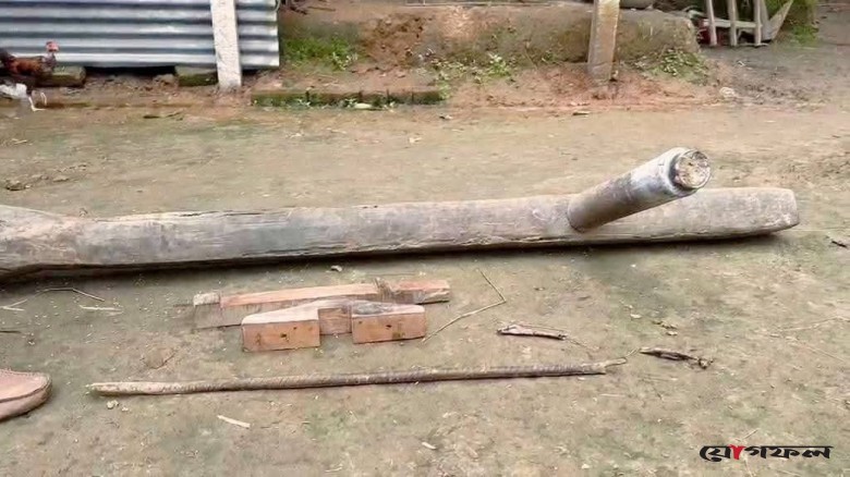 ঢেঁকি দিয়ে দরজা ভেঙে শ্রীপুরে দুর্ধর্ষ ডাকাতি