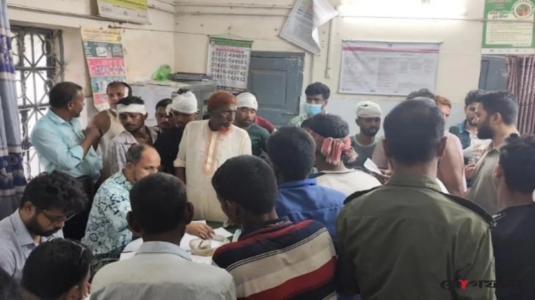 নেত্রকোনায় গোরস্থানের দখল নিয়ে সংঘর্ষ, আহত ১২০