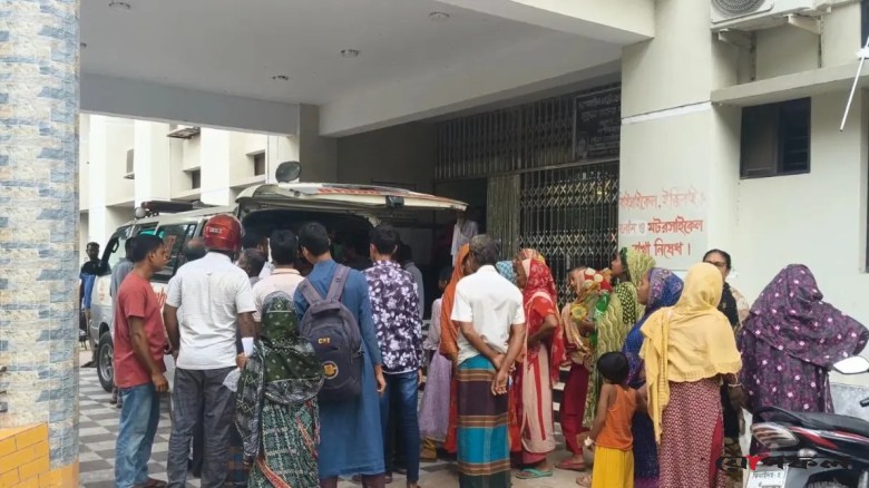 ঝিনাইদহে ঘাস কাটার মেশিনে বিদ্যুৎস্পর্শে স্বামী-স্ত্রীর মৃত্যু