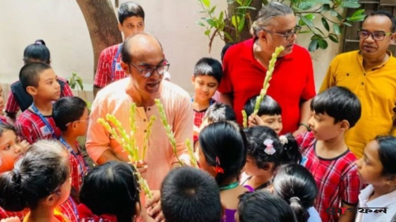 রাজধানীর তক্ষশিলা বিদ্যালয়ে শিশুদের রঙিন উৎসব