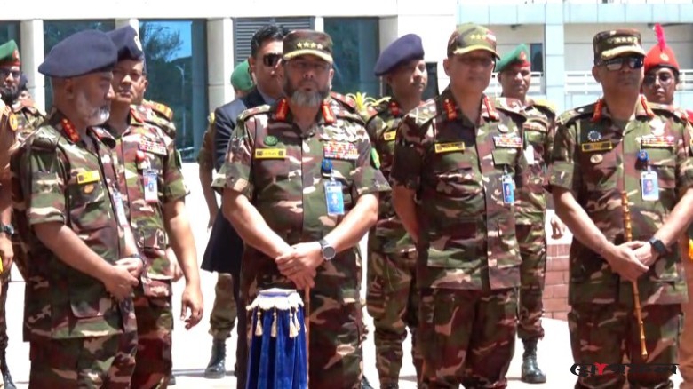 তরুণদের হাত ধরেই দারিদ্র্যমুক্ত হবে বাংলাদেশ: সেনাপ্রধান