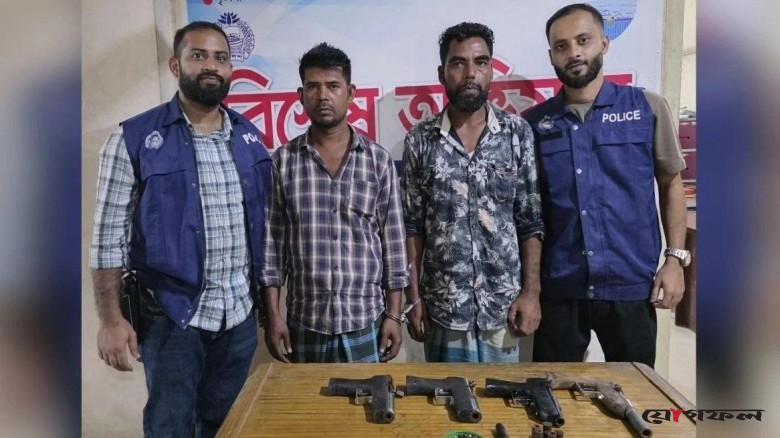 চট্টগ্রামে গোপন অস্ত্র কারখানায় অভিযান, আটক ২