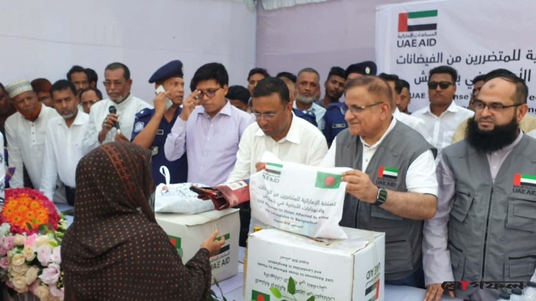 উন্নয়ন যিনি করবেন তাকেই স্বাগত জানাতে হবে