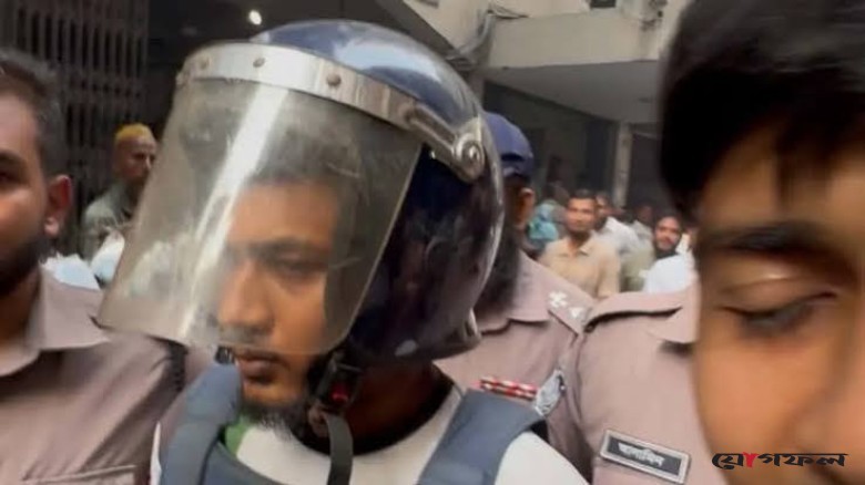 প্রধানমন্ত্রীকে নিয়ে ফেসবুকে মন্তব্য, যুবকের ৭ দিনের রিমান্ড