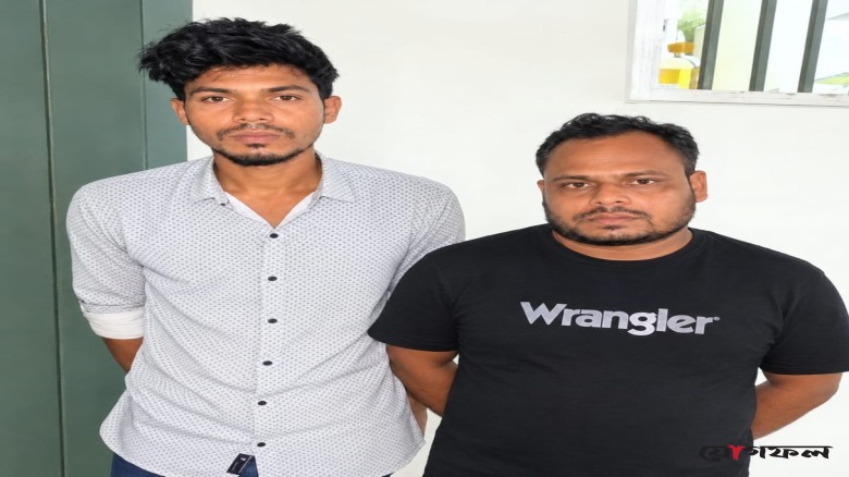 ভোলায় ভুয়া ট্যাক্স কালেক্টর চক্রের দুই সদস্য আটক, বাড়ি বাড়ি গিয়ে টাকা আদায়ের অভিযোগ