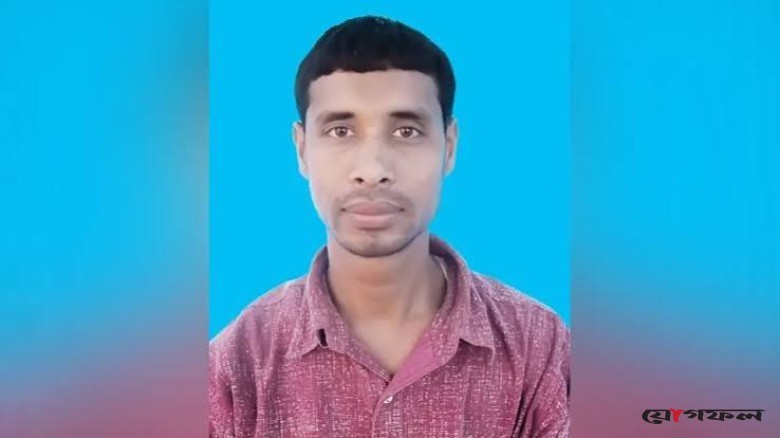পবার বাড়ির ছাদে কৃষকের মরদেহ, গলাসহ শরীরে ছুরিকাঘাতের চিহ্ন